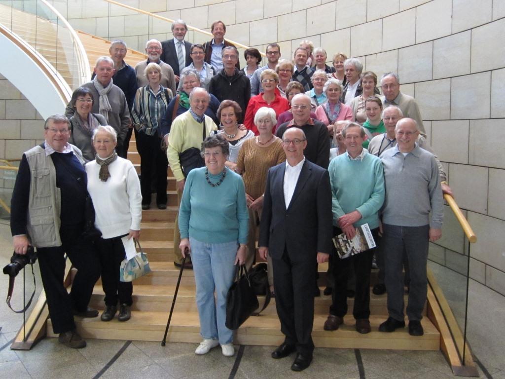 Norbert Meesters nahm als Gast am Besuch der Gruppe aus Hamminkeln und der Partnerstadt Sedgefield im Landtag teil.