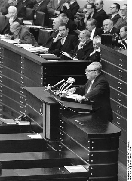 Bonn, Bundestag, Pariser Verträge, Ollenhauer. Debatte aus dem Jahre 1954