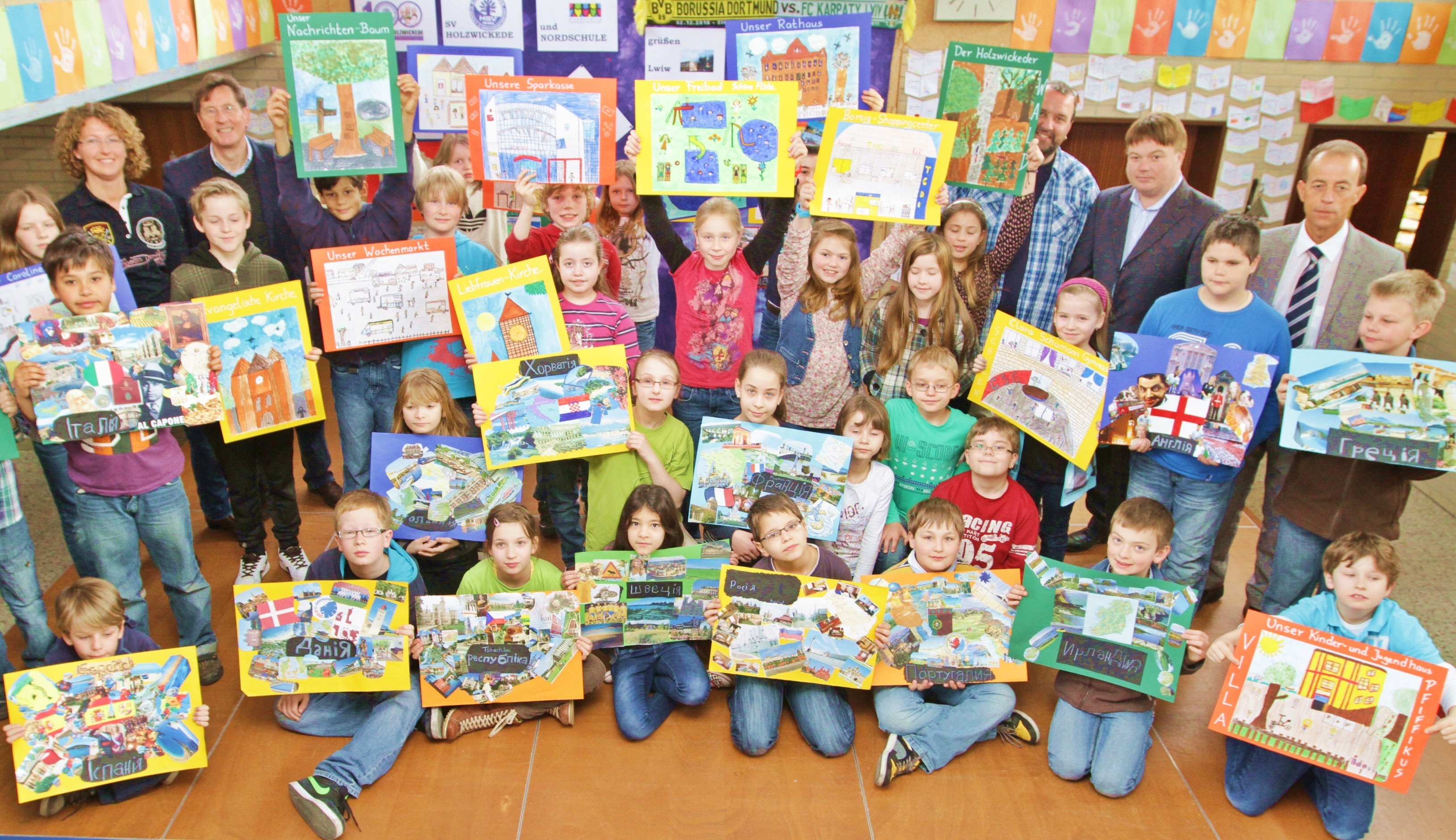 Schüler als Botschafter des Sports: 100 bunte Plakate der Nordschule gehen auf die Reise zur EM in die Ukraine