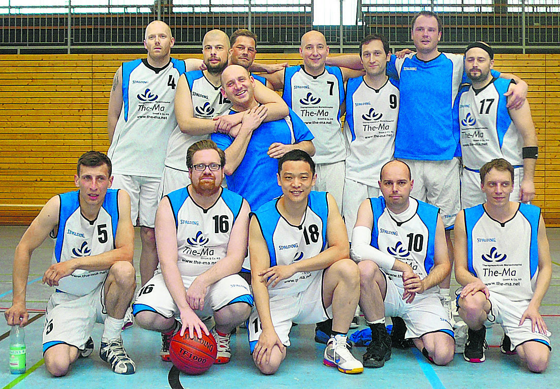 Die Spieler sind am Ziel ihrer sportlichen Wünsche.Foto: Verein