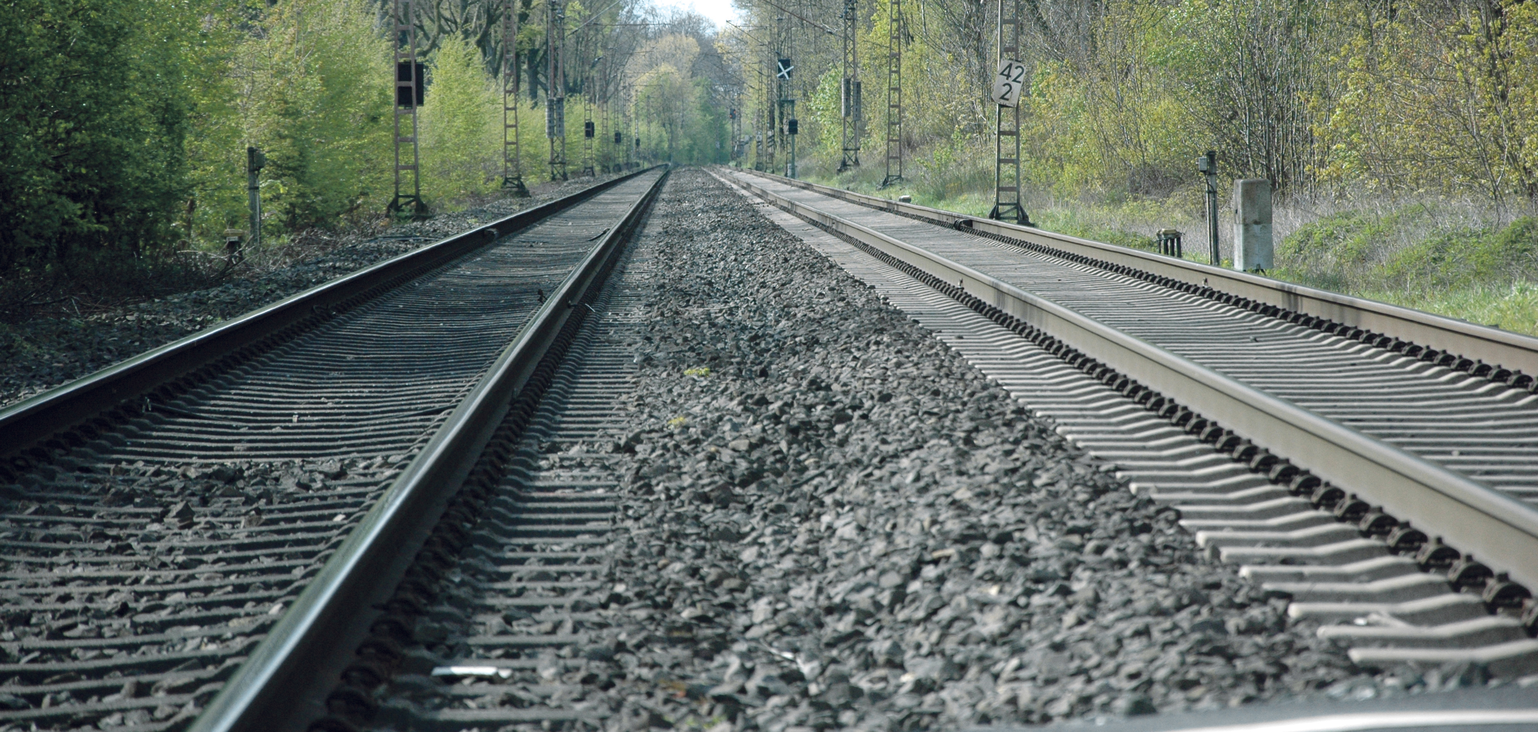 Vom 4. bis 8. Mai ruht der Zugverkehr zwischen Emmerich und Wesel. Foto: Jörg Terbrüggen