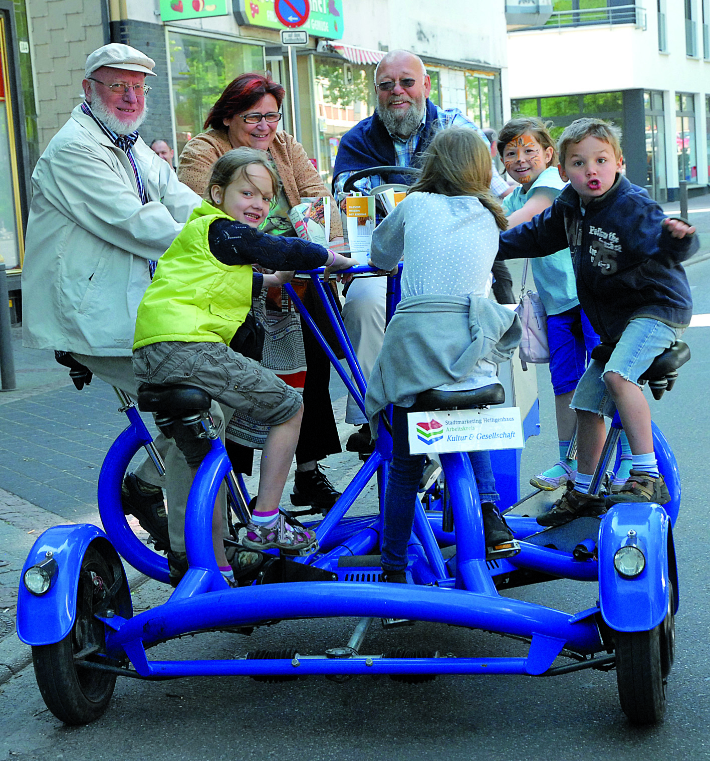 Das Gecco-Mobil stellte sich schon im letzten Jahr bei Jung und Alt als beliebte Attraktion heraus. Auch in diesem Jahr kann das Mehrpersonenfahrrad gemietet werden.