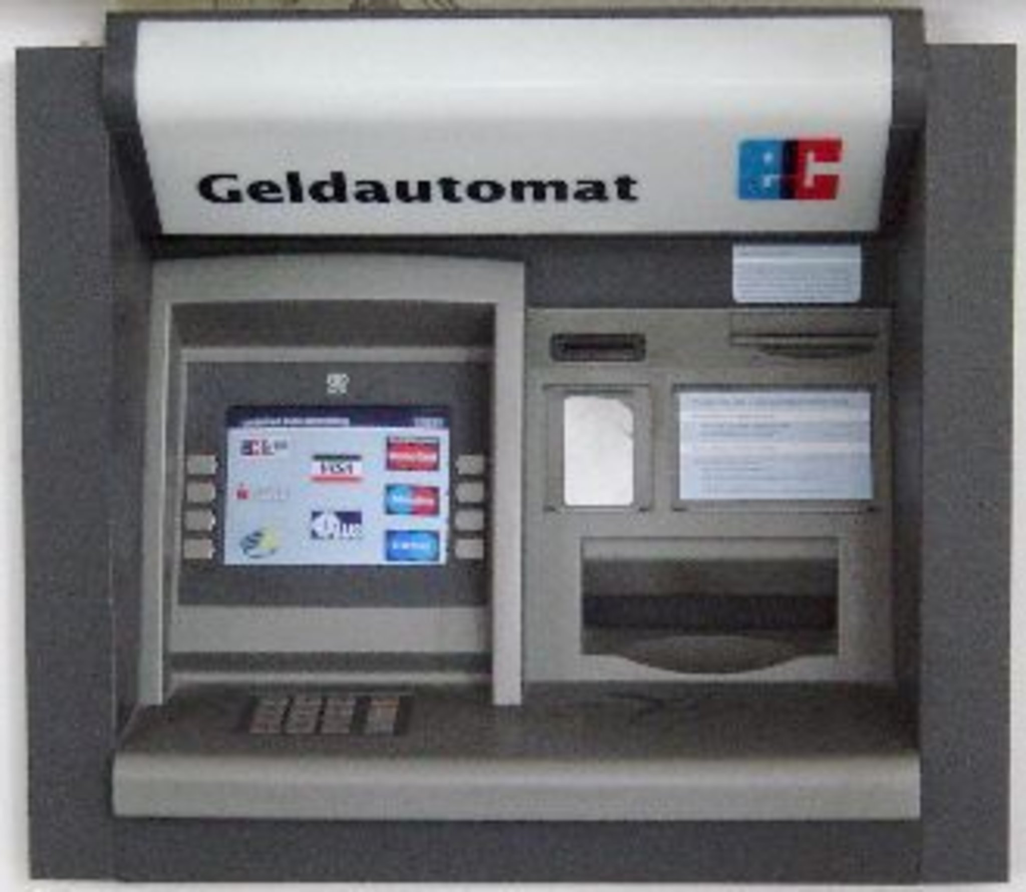 Räuberischer Diebstahl am Geldautomat - Kamen