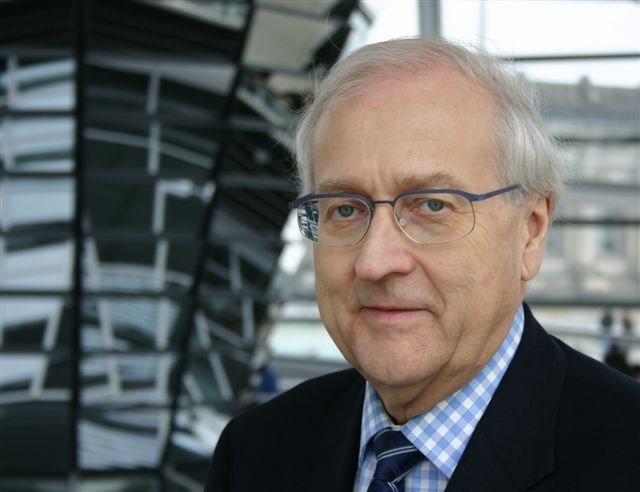 FDP-Fraktionschef Rainer Brüderle sorgt per Post für Furore.