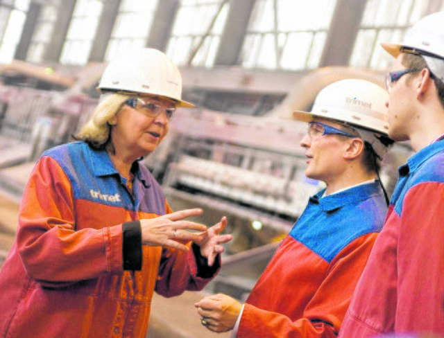 Keine Scheu vor Arbeitskleidung: Hannelore Kraft. Foto: Sara Holz