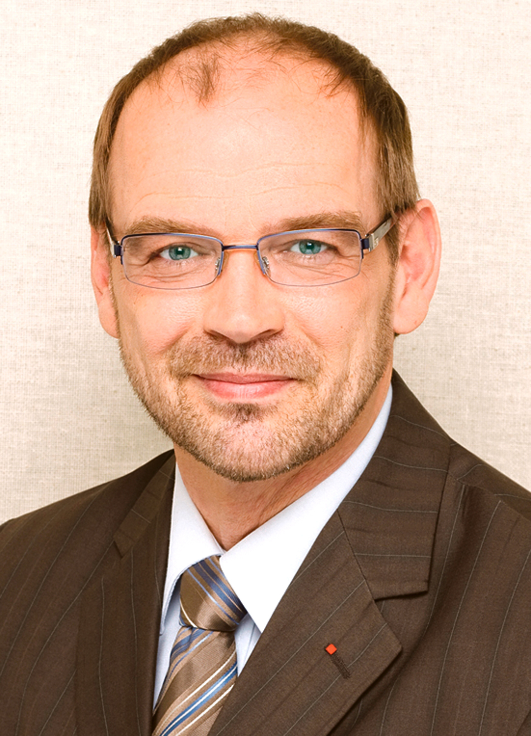 Rainer Schmeltzer (SPD).
