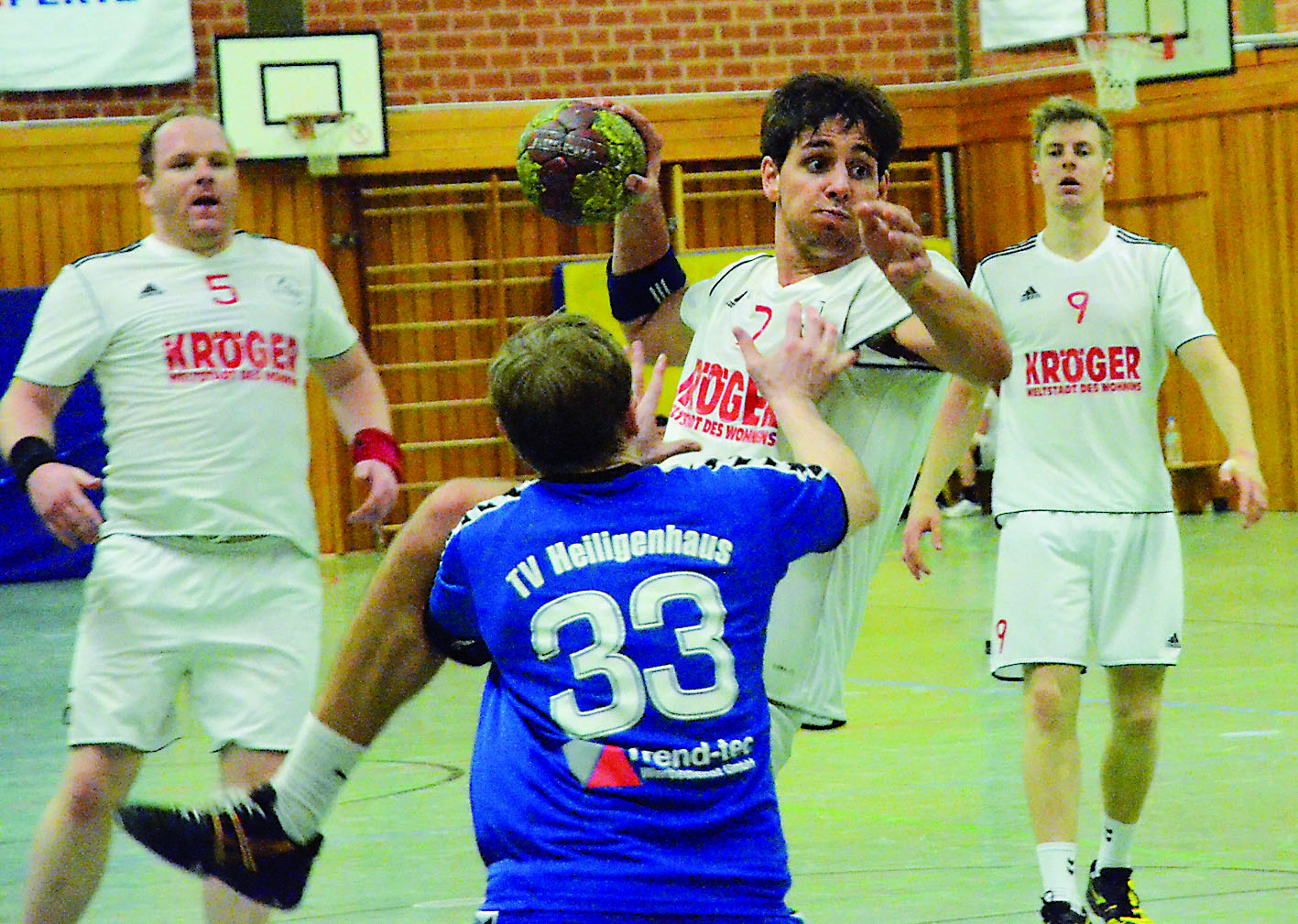Auch im letzten Heimspiel des KTV in der Handball-Verbandsliga gegen den TV Heiligenhaus präsentierte sich Nicolai Lenz von seiner treffsicheren Seite.