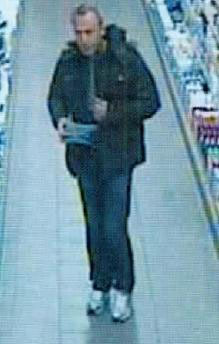 Die Polizei fragt: Wer kennt diesen Mann? Foto: Polizei