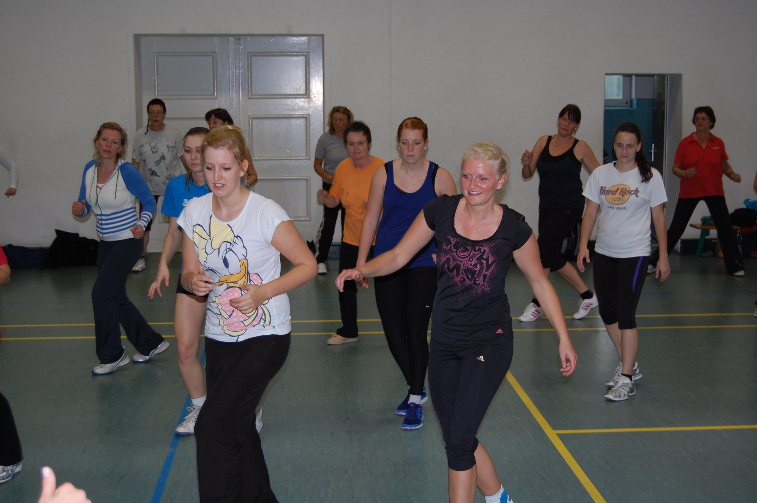 Frauentreffen - Zumba