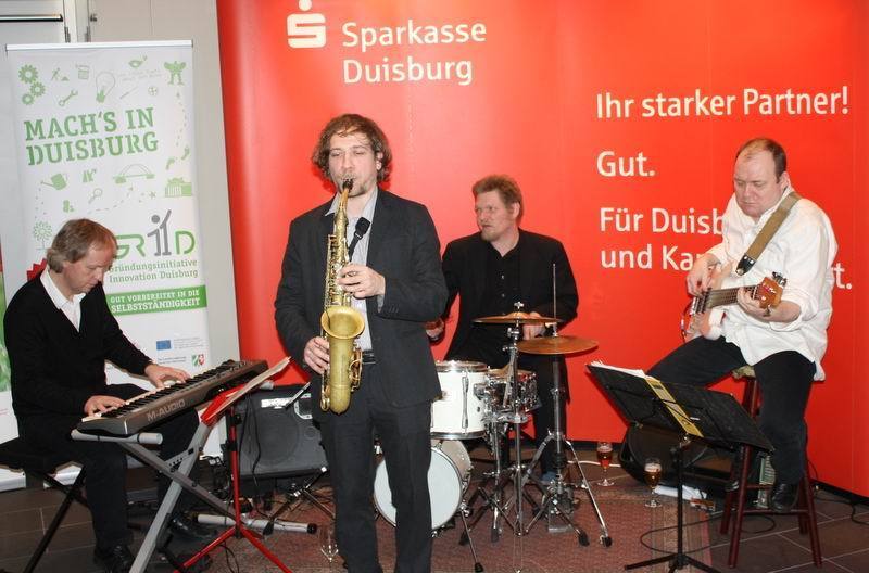 Jazzklänge beim GRIID-Stammtisch in der Sparkasse
Duisburg