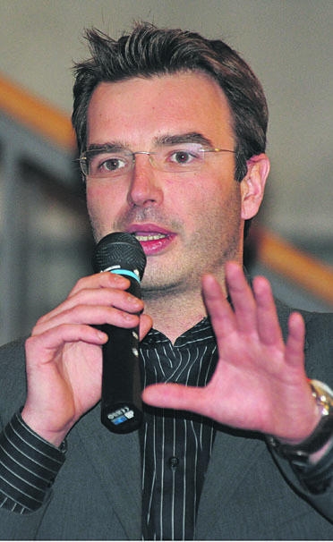 Hat sein Wahlergebnis nun auch amtlich vom Kreis Recklinghausen bestätigt: SPD-Landtagsabgeordneter Michael Hübner.