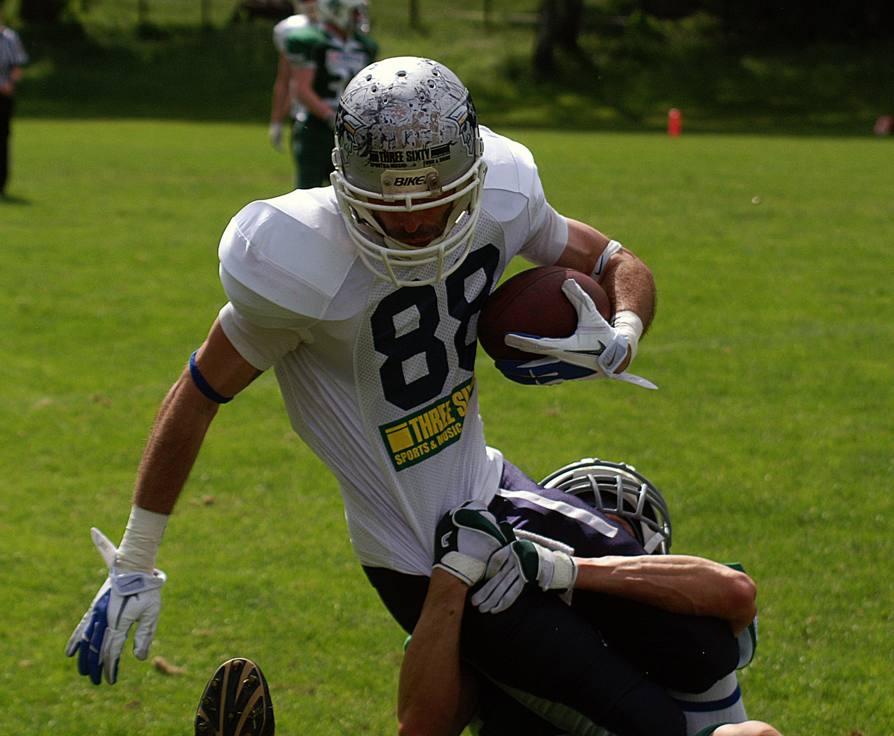 Receiver Lennart Gödde nach Pass von seinem Quarterback