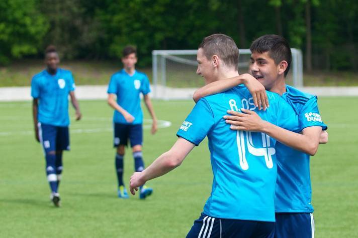 Michael Andres und Burak Akgül hatten im Spiel gegen die SG Schönebeck viel Grund zum Jubeln.