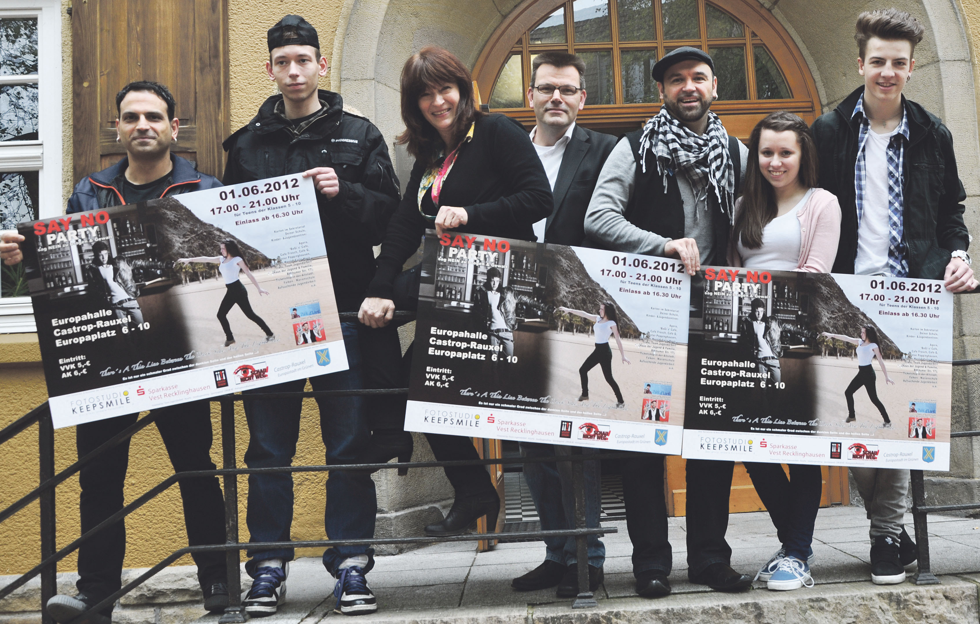 Auch auf dem diesjährigen „Say No“-Werbeplakat (Fotografie von Uwe Wortmann - Fotostudio Keep Smile) geht es um Licht und Schatten. Foto: Wengorz