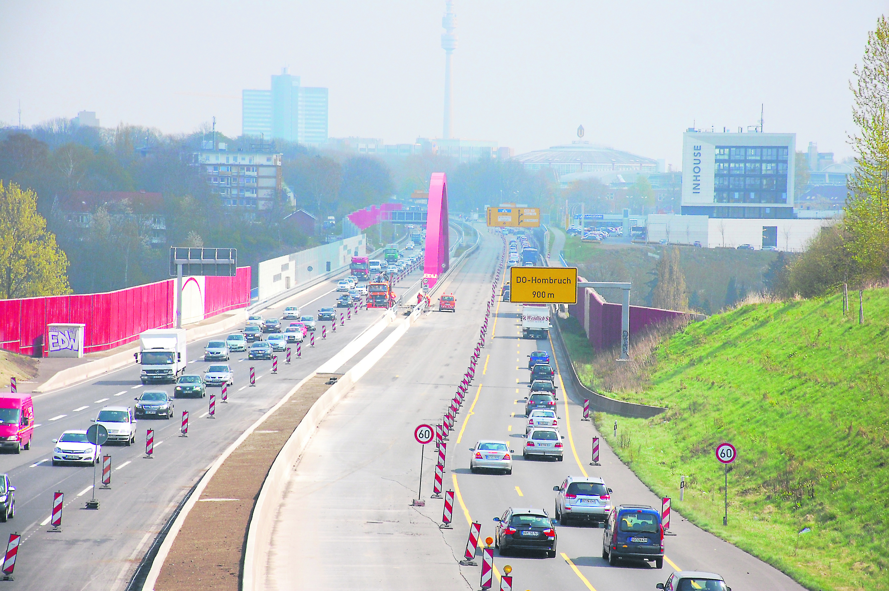 Die Schnettkerbrücke ist nahezu fertiggestellt.