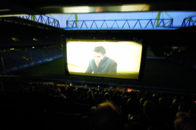Ob Indiana Jones oder Men in Black: Im Stadion sind die Open Air Filmvorführungen ein ganz besonderes Erlebnis.