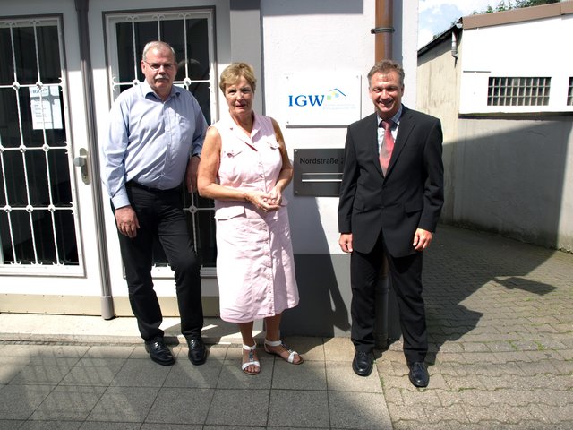 IGW: Technischer Prokurist Gerd Rademacher (v. li.), Aufsichtsratvorsitzende Renate Brunswicker und Geschäftsführer Holger Lohrbach.