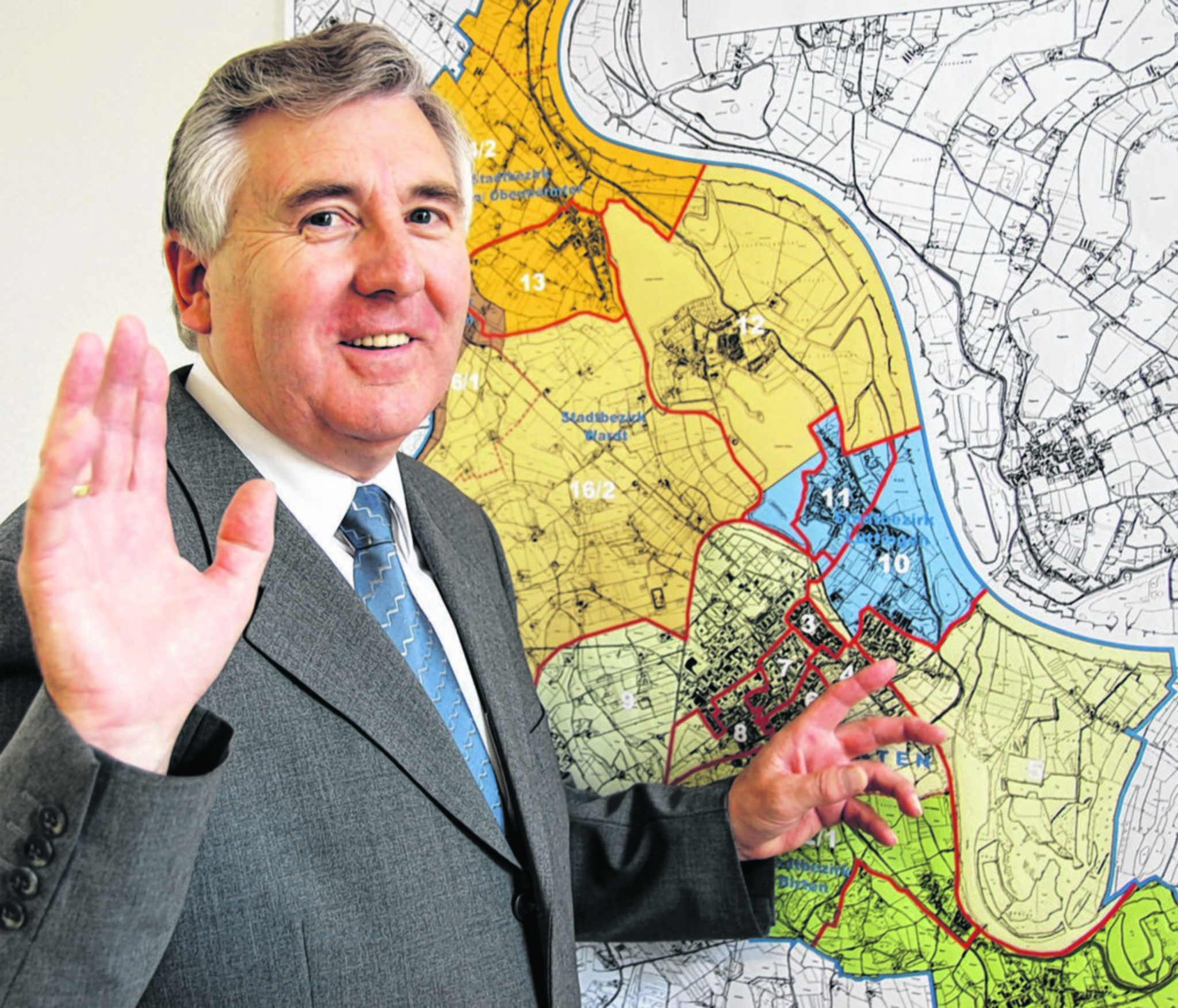 FranzJosef Holt scheidet aus dem Dienst der Stadt Xanten aus Xanten