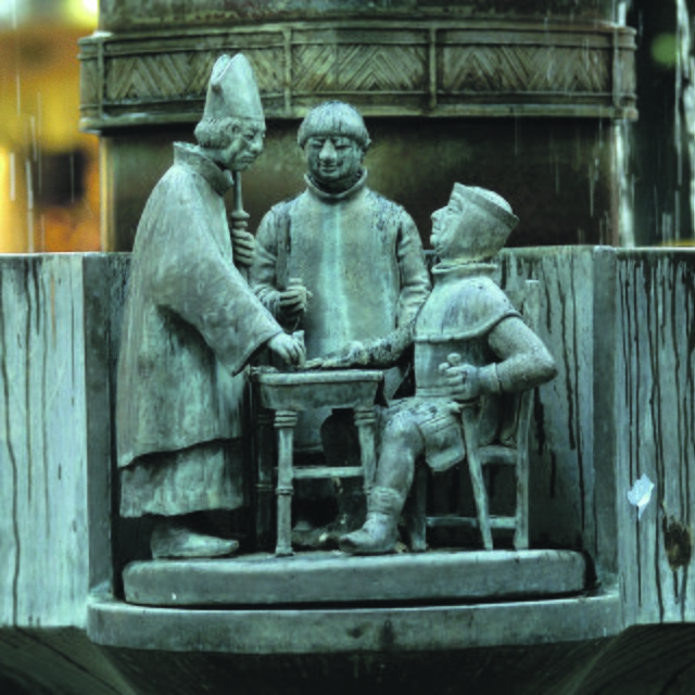 Die ersten Figuren am Stirnberg-Brunnen auf dem Marktplatz in der Altstadt zeigen den damaligen Landsherren, Erzbischof Konrad von Hochstaden, wie er im Jahre1251, gegen Bezahlung der Stadt Dorsten die Stadtrechte verlieh. | Foto: André Elschenbroich
