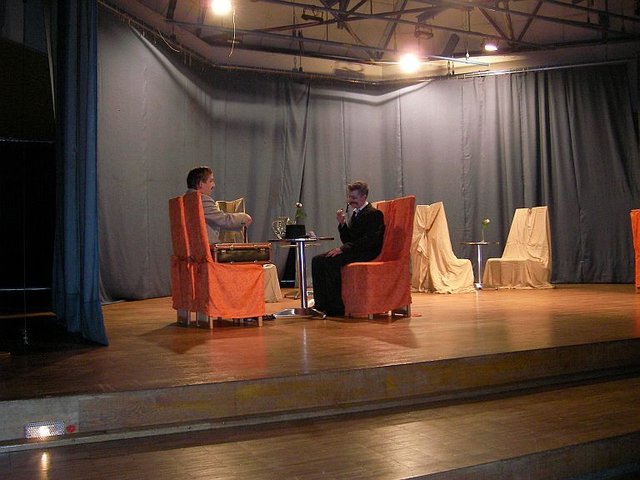 Jonathan Mero und Dominic Sega in ihren Rollen aus "Mord im Orientexpress"