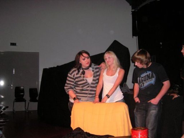 Szene aus "Missing - Der tödliche Bunker - Bis dass der Tod uns scheidet"