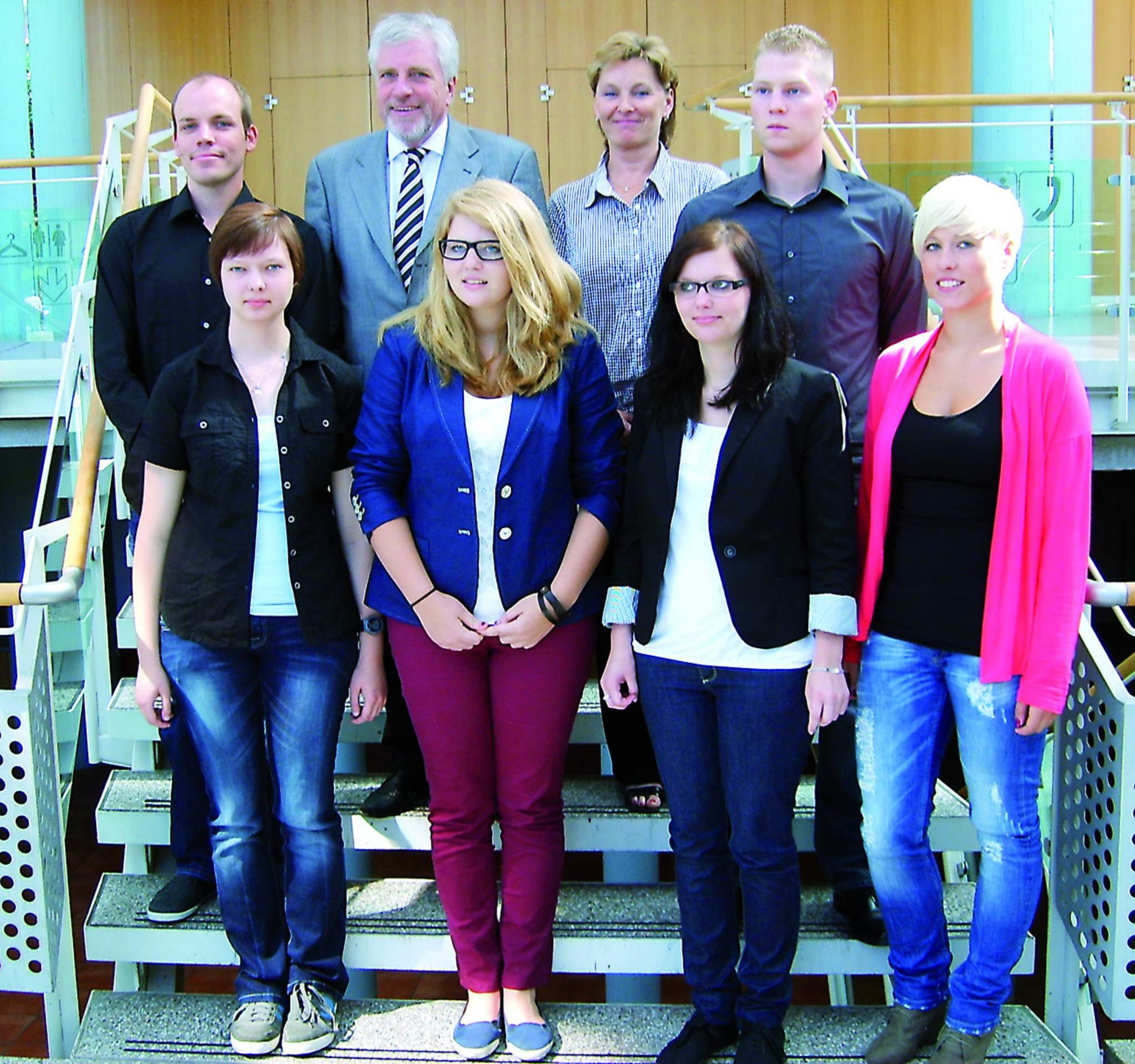 Bewerbungsfrist verlängert: Stadt Kamen sucht noch Azubis für 2013 - Kamen