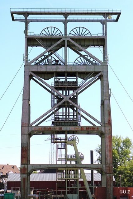 Doppelstrebengerüst, Schacht IV