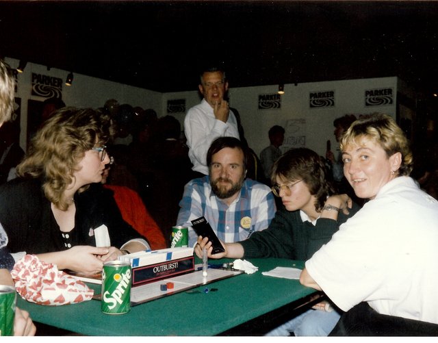 Eine Partie "Outburst" (Parker) auf der Messe 1989 in Essen.