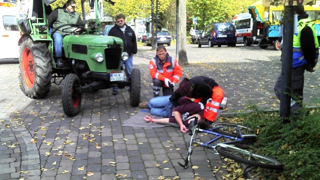 Unfalldarstellung / Erste Hilfe wurde angewandt