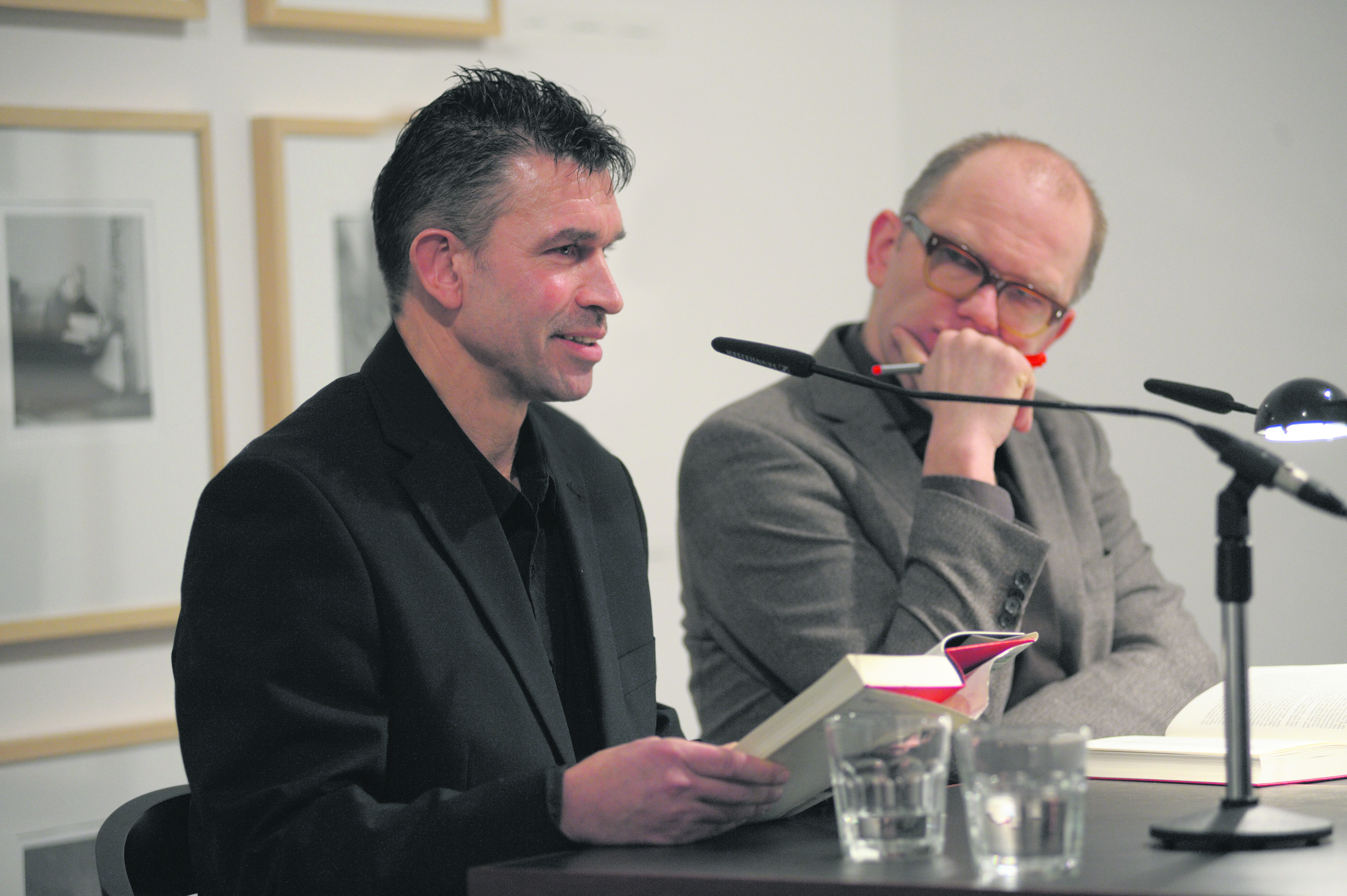 Hermann Wenning (l.) ist ein hervorragendes Beispiel dafür, dass man auch in der heutigen Zeit den Weg von „Ganz unten wieder nach oben“, schaffen kann.