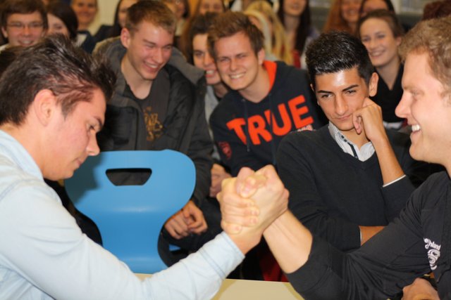 Leider nur die Silbermedaille im Armdrücken für Nico :(