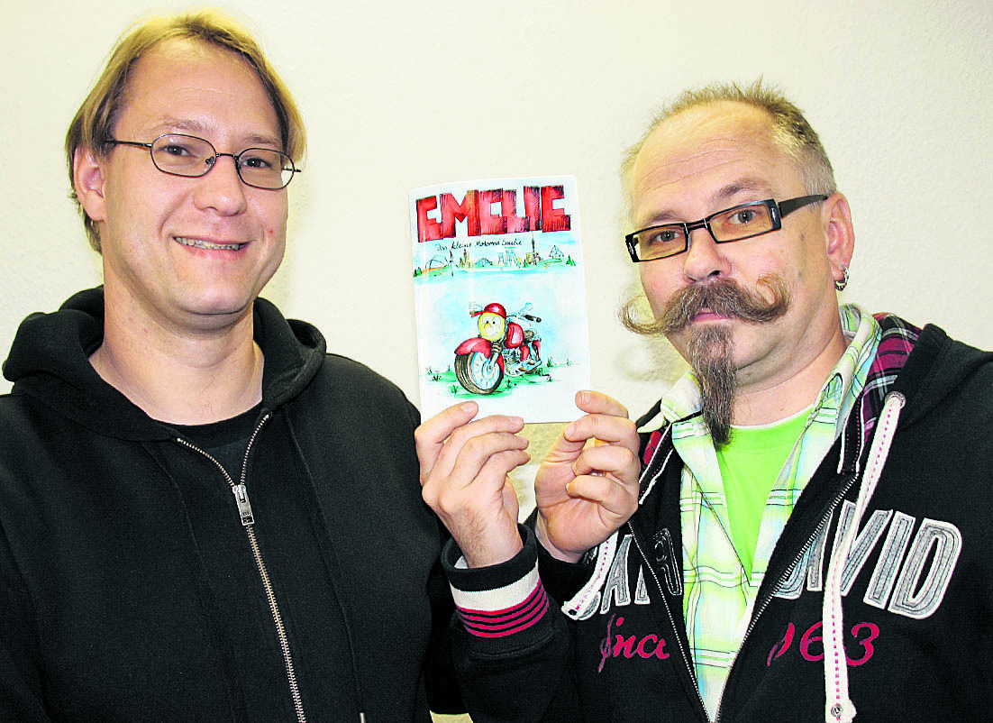 Leidenschaftliche Motorradfahrer: Carsten Jankowski (links) und Bertold B. Knopp. Foto: B. W. Pleuser