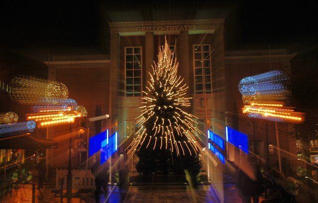 Lichter am Grillo Theater Essen