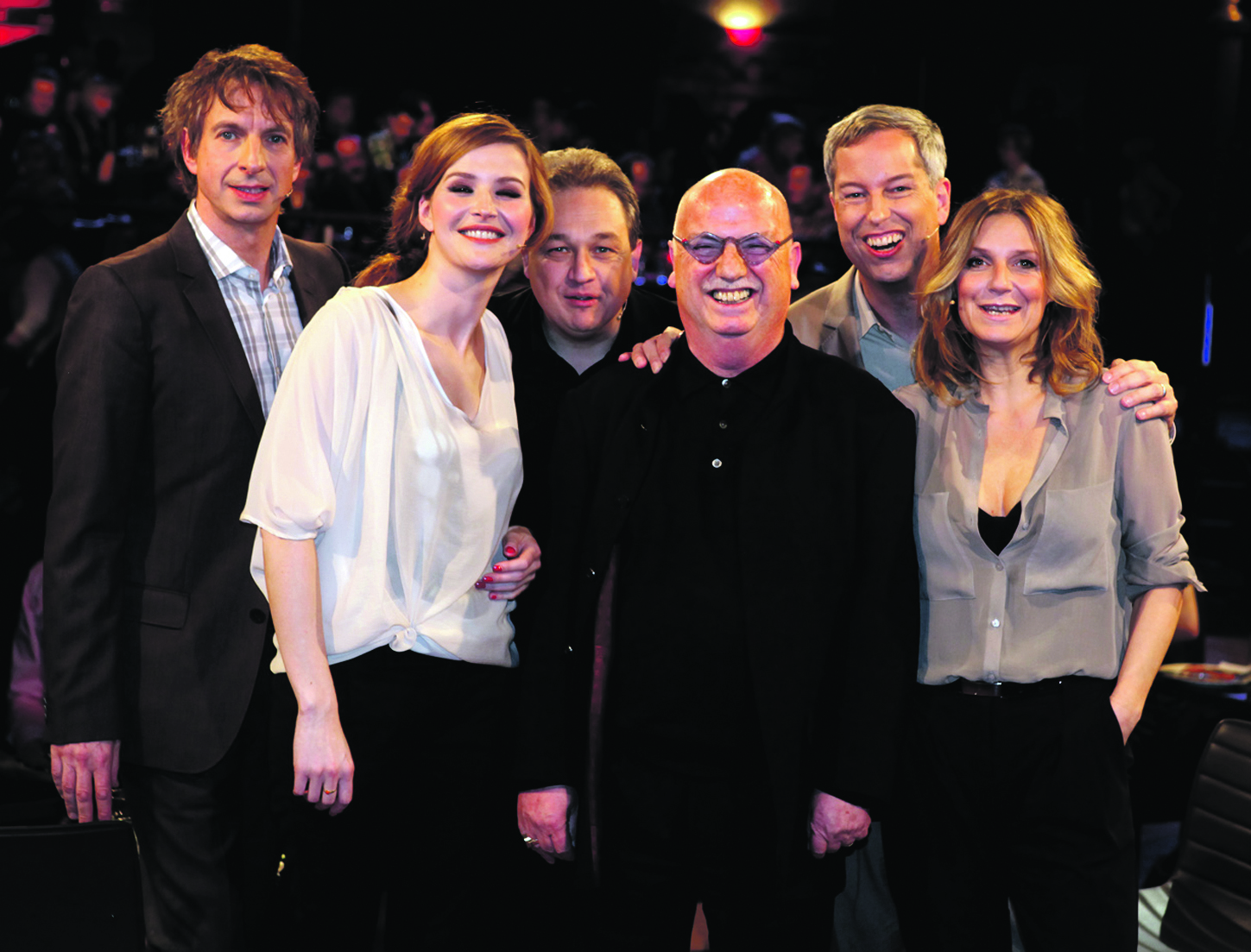 Top-Comedians zu Gast im Palast: RevuePalast Ruhr-Prinzipal Christian Stratmann (3.v.re) begrüßte (von links) Ingolf Lück, Katrin Bauerfeind, Oliver Kalkofe, Thomas Hermanns und Kim Fisher auf Zeche Ewald in Herten.