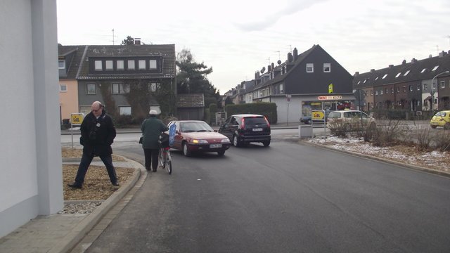 Auch hier gut zu erkennen die Gefahr für die Fußgänger