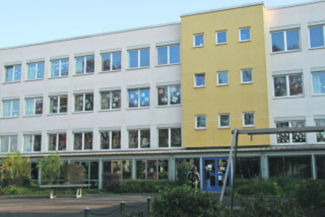 Ein Dauerthema (auch) im Stadtbezirk Ost: die Sanierung der Schulgebäude. 2013 soll die Heizungsanlage der Körner Libori-Grundschule erneuert werden, nachdem 2012 bereits Mittel für den Schulhof von der BV Ost bereitgestellt worden sind.