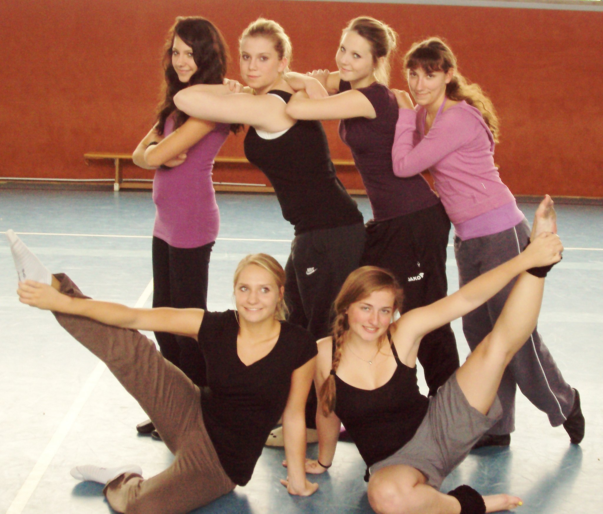 Freundin beim tanzen kennenlernen