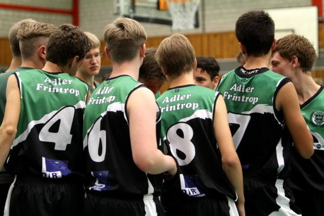 U16 gewinnt weiter in der Regionalliga. 66:60 Sieg bei den SG Ruhrbaskets