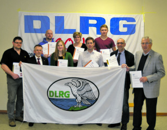 Die Geehrten v.l.: Achim Rudolph, Wolfgang Cech, Christian Bieck, Janina Rautert, Stefanie Holtsträter, Felix Hoffmann, Malte Lukas, Rainer Schmitz und Wolfgang Kimmel.