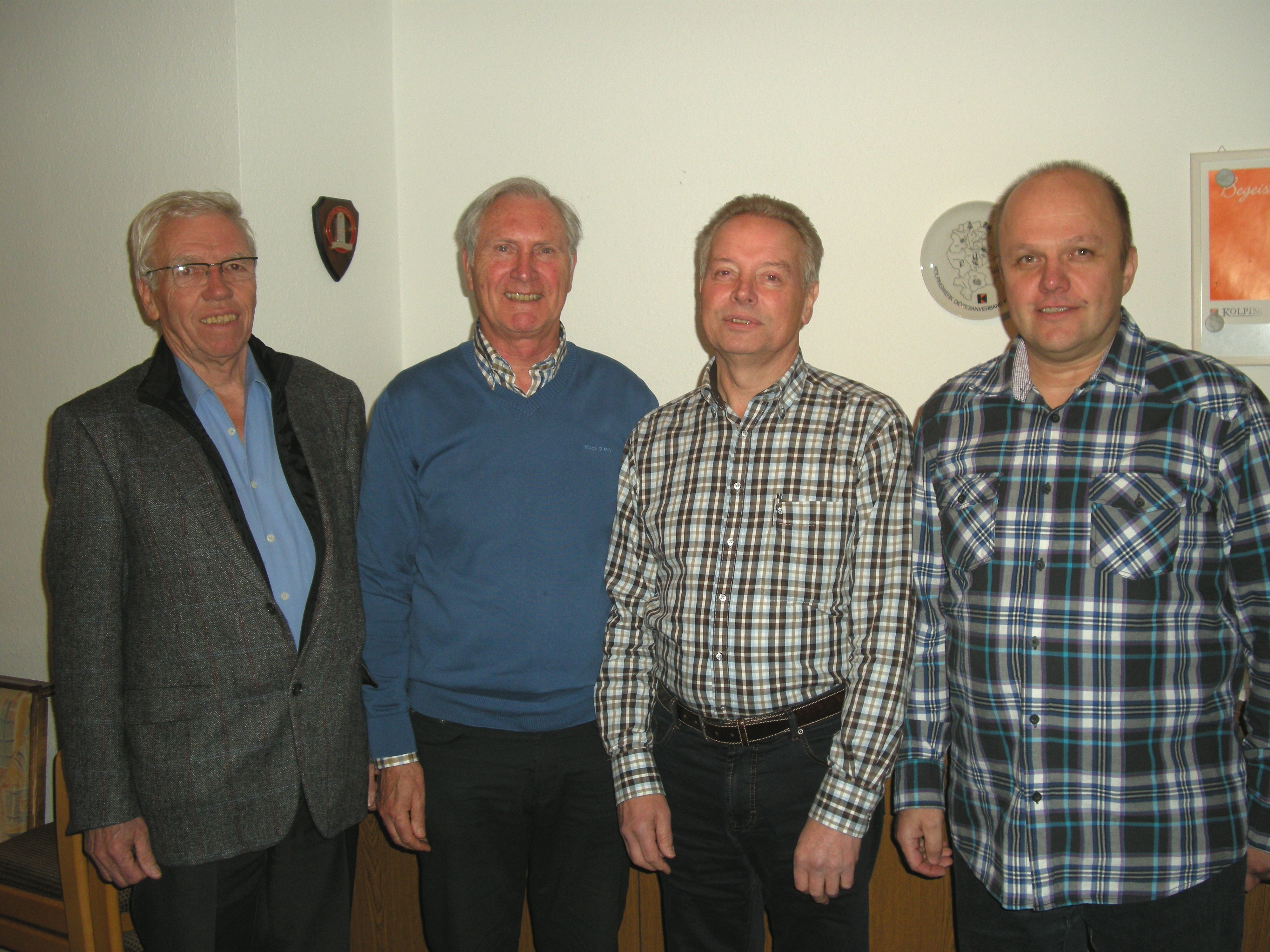 Der neue geschäftsführende Vorstand. Von links: J. Arnst (1. Vors.), H.G. Ostholt (GF), B. Hermanspann (1. Kassierer), F. Gießel (2. Vors.)