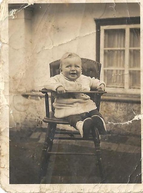 Mein Vater 1. Geburtstag 1933
