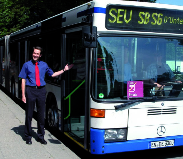 Wieder einen möglichst reibungslosen Ablauf des Schienenersatzverkehrs zwischen dem 20. Juli und 2. September wollen Teilnetzmanager Jürgen Geis und sein Team garantieren.