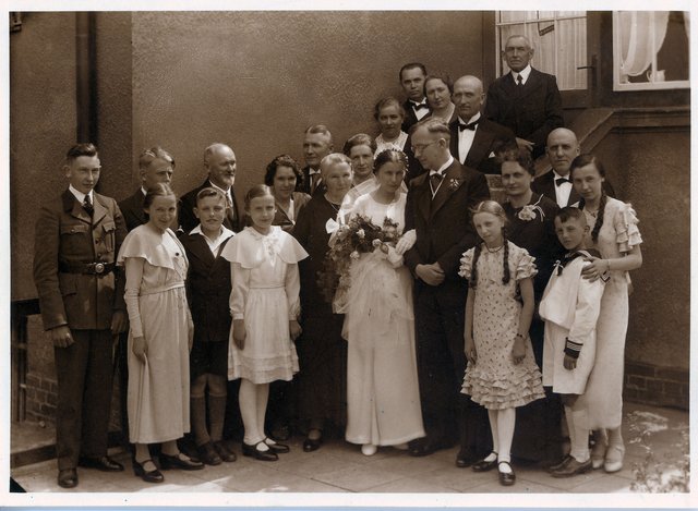 Hochzeitsgesellschaft