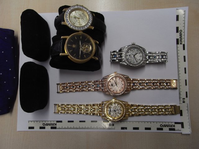 Wem gehören diese Uhren?   Foto: Polizei