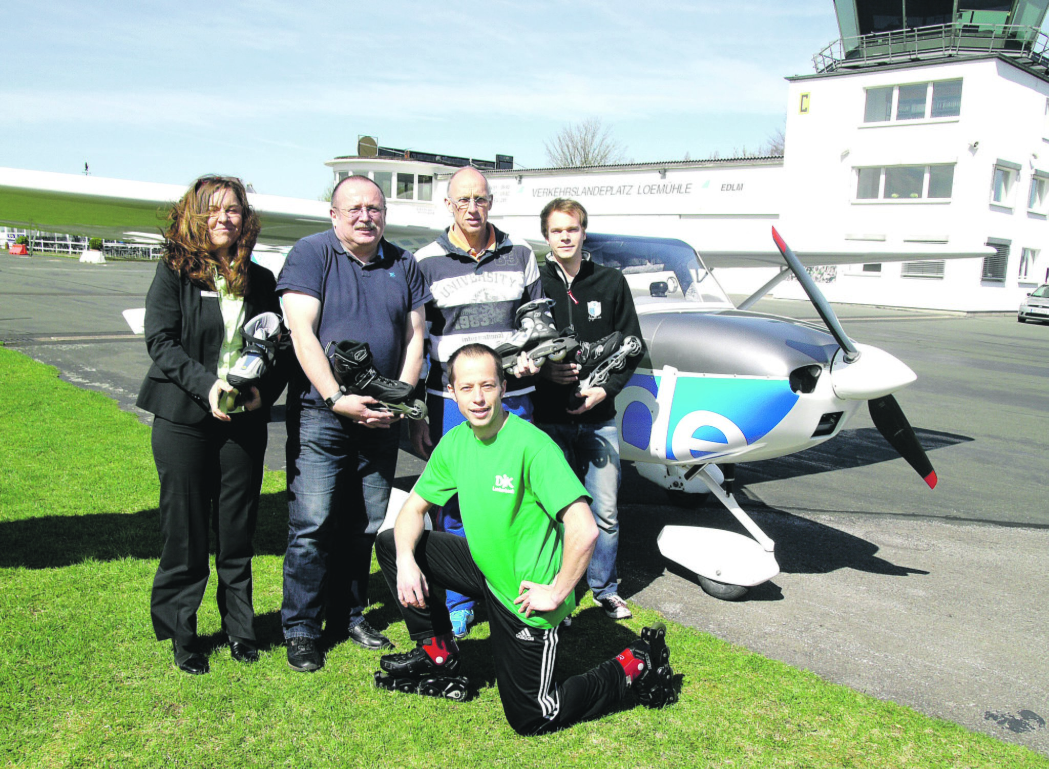 InlineSkater landen auf Flugplatz Loemühle Marl
