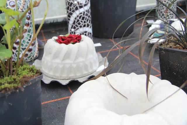 Silvia te Grotenhuis zeigt, dass auch Beton ein künstlerisch wertvoller Werkstoff sein kann (Foto: Frithjof Nowakewitz)