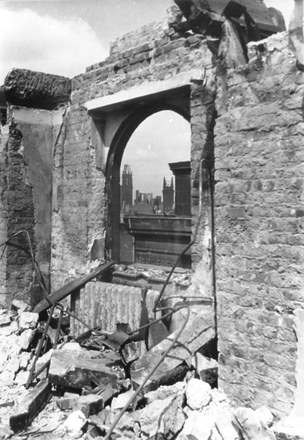 Sonnenwall 77 / 79 das "AEG Haus" Ecke Leidenfroststraße