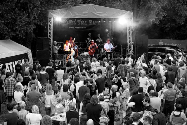 Die Rebel Tell Band in Aktion!