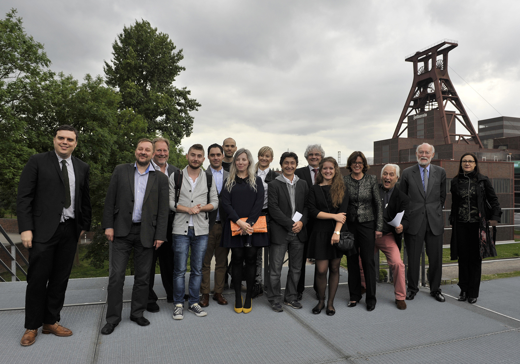 NRW-Kulturministerin Ute Schäfer mit Präsident Nicolas Seydoux, Mitgliedern des FAR-Beirat Forum d´Avignon Ruhr und einer Delegation internationaler Journalisten Foto: Vladimir Wegener