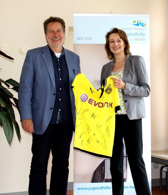 Rainer Meng (Evangelische Jugendhilfe Iserlohn) und Dagmar Freitag (Foto: Sascha Herfurth)